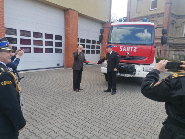 [FOTO] Nowy wóz strażacki dla gminy Radków