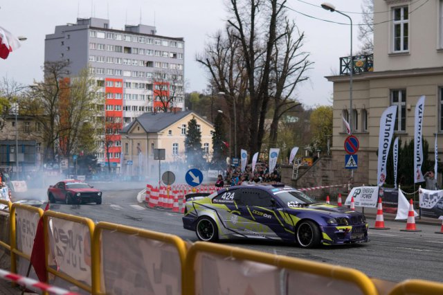 Majówka z Drift Open na ulicach Kłodzka [Foto]