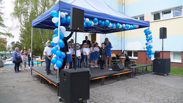 Podwórko Nivea przy Szkole Podstawowej nr 3 w Kłodzku oficjalnie otwarte 