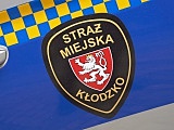 Straż Miejska w Kłodzku z nowym samochodem służbowym [Foto]