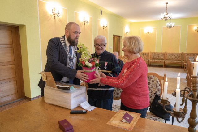 [FOTO] Maj przyniósł gminie Szczytna aż 3 przepiękne małżeńskie jubileusze
