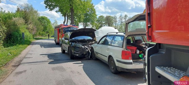 Zderzenie dwóch pojazdów na ul. Korczaka w Kłodzku 