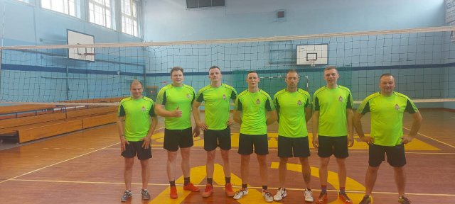 Strażacy z Kłodzka zajęli I miejsce w turnieju eliminacyjnym grupy C Mistrzostw Województwa Dolnośląskiego w piłce siatkowej 