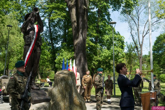 Uroczystość odsłonięcia pomnika Emila Czecha w Kłodzku [Foto]