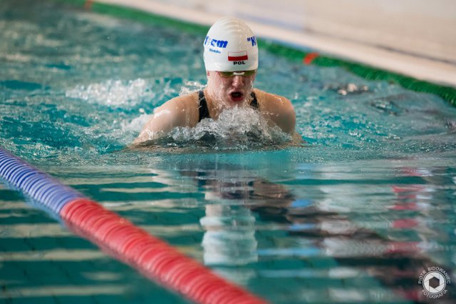 Pływacy HS Team Kłodzko zdobyli 23 medale podczas międzynarodowych zawodów w Kędzierzynie-Koźlu