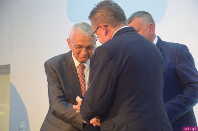 Podkowy Biznesu oraz Nagrody Roku Gminy Kłodzko Ranunculus Penicillatus wręczone! [Foto] 