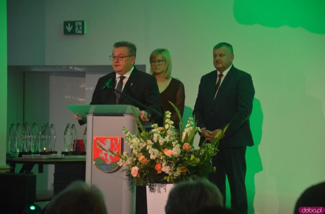 Podkowy Biznesu oraz Nagrody Roku Gminy Kłodzko Ranunculus Penicillatus wręczone! [Foto] 