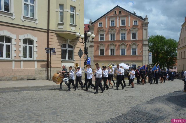 Oficjalne otwarcie zmodernizowanej remizy strażackiej i OSP Fest w Dusznikach-Zdroju