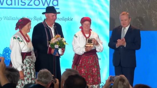 Zespół Waliszowianie odebrał nagrodę im. Oskara Kolberga Za zasługi dla kultury ludowej