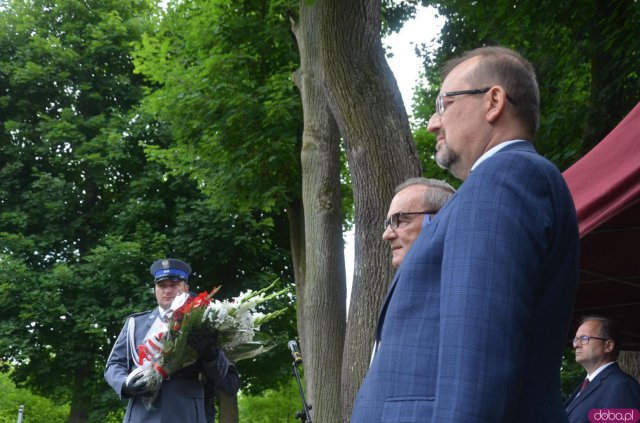 Uhonorowanie mogiły