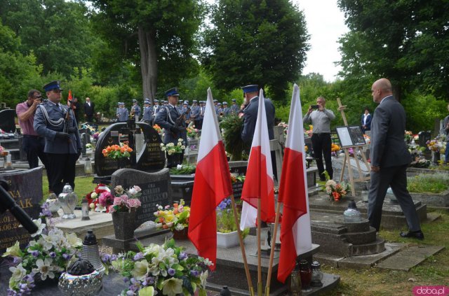 Uhonorowanie mogiły
