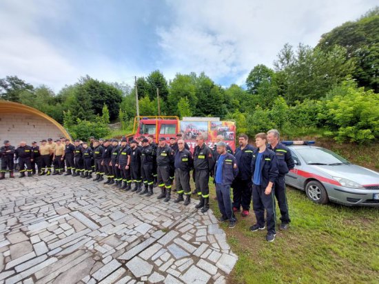 Strażacy na pograniczu: Szkolenia i manewry