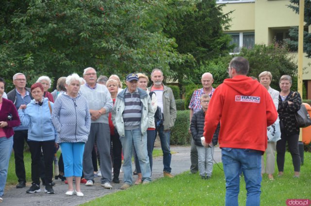 Płacimy spore pieniądze za czynsz, a teraz jeszcze te ogromne dopłaty. Mieszkańcy osiedla w Szczytnej żądają jasnych rozliczeń 