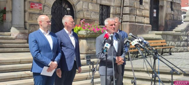 Kłodzko bez środków z III edycji Rządowego Funduszu Polski Ład. Burmistrz zwołał konferencję 