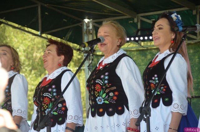XV Jubileuszowy Przegląd Folklorystyczny „Lato na Ludowo” w Żelaźnie za nami