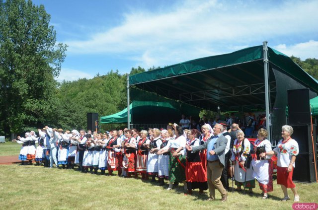 XV Jubileuszowy Przegląd Folklorystyczny „Lato na Ludowo” w Żelaźnie za nami