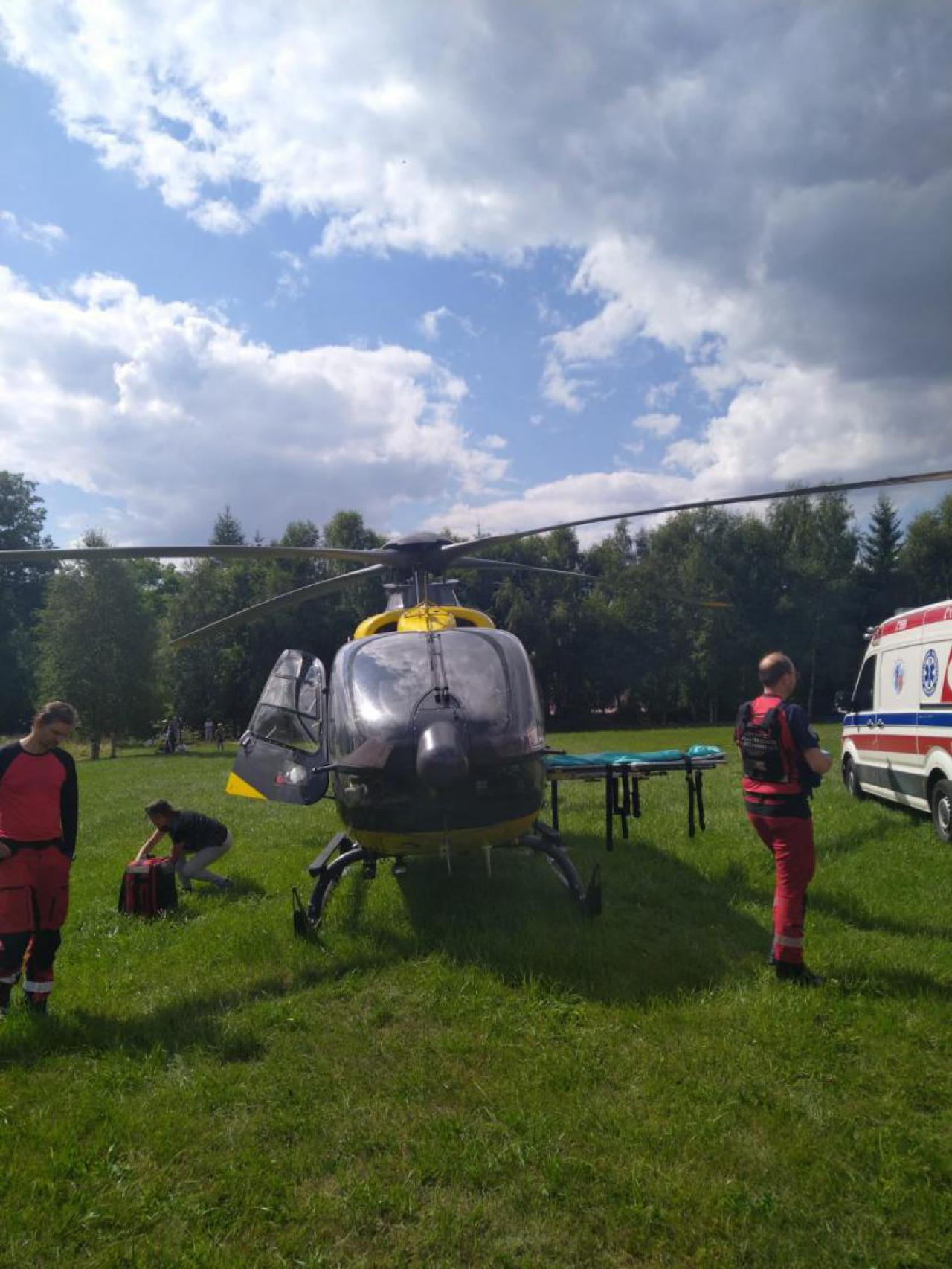 Wypadek w Górach Stołowych.12-latka wpadła w szczelinę [Foto]