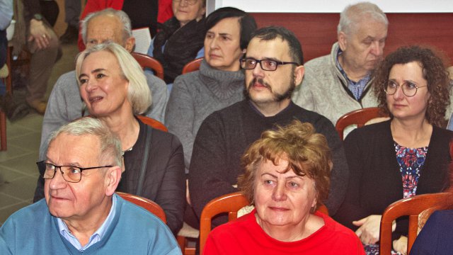 Odłonięcie tablicy poświęconej Wiesławowi Mikicie, Lądek-Zdrój 5.3.2023
