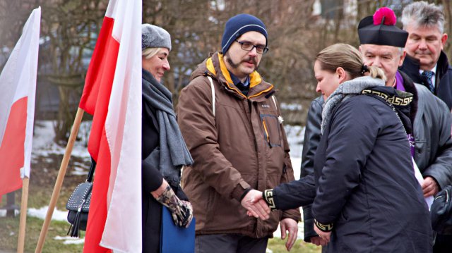 Odłonięcie tablicy poświęconej Wiesławowi Mikicie, Lądek-Zdrój 5.3.2023