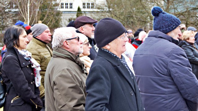 Odłonięcie tablicy poświęconej Wiesławowi Mikicie, Lądek-Zdrój 5.3.2023