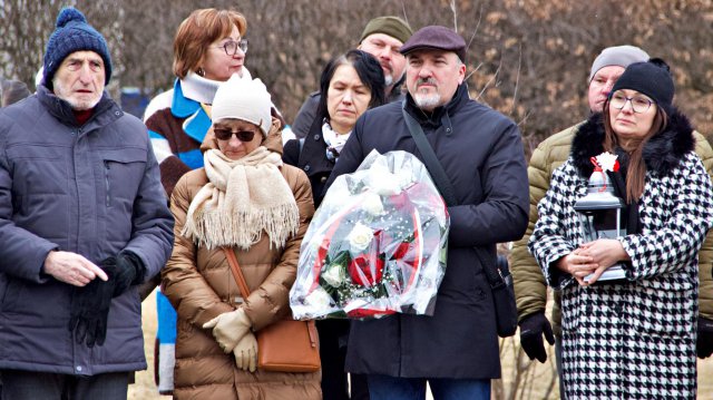 Odłonięcie tablicy poświęconej Wiesławowi Mikicie, Lądek-Zdrój 5.3.2023