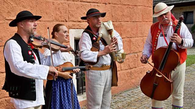 23 czerwca, Duszniki-Zdrój: Wernisaż wystawy „Dziedzictwo kulturowe UNESCO. Czesko polski-ślad”