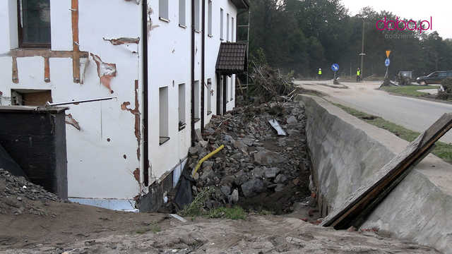 Konwój humanitarny z Bielawy dotarł do Stronia Śląskiego