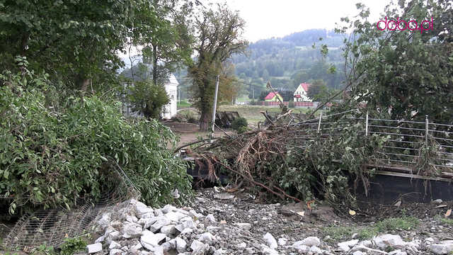 Konwój humanitarny z Bielawy dotarł do Stronia Śląskiego