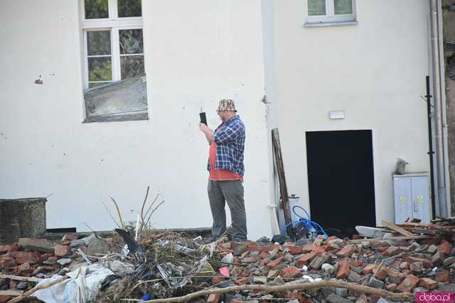 [WIDEO/FOTO] Lądek-Zdrój pogrążony po powodzi. Postapokaliptyczny obraz miasta, które nawiedził żywioł