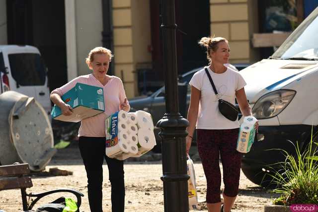 [WIDEO/FOTO] Lądek-Zdrój pogrążony po powodzi. Postapokaliptyczny obraz miasta, które nawiedził żywioł
