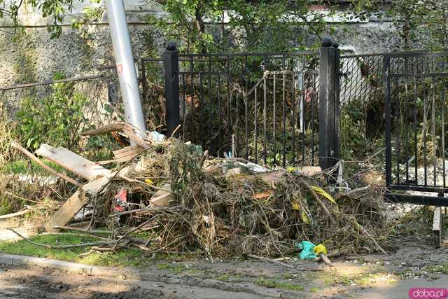 [WIDEO/FOTO] Lądek-Zdrój pogrążony po powodzi. Postapokaliptyczny obraz miasta, które nawiedził żywioł
