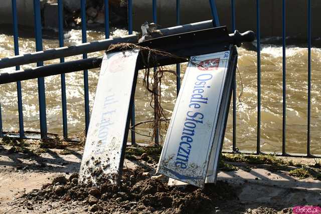 [WIDEO/FOTO] Lądek-Zdrój pogrążony po powodzi. Postapokaliptyczny obraz miasta, które nawiedził żywioł