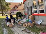 [WIDEO/FOTO] Gruzowiska, zawalone budynki i bezradność mieszkańców. Makabryczny obraz Stronia Śląskiego po powodzi
