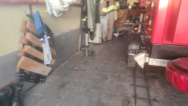 Pomagali powodzianom, a w tym czasie ich remiza uległa zalaniu. Pomóżmy strażakom-ochotnikom z Zabłocia!