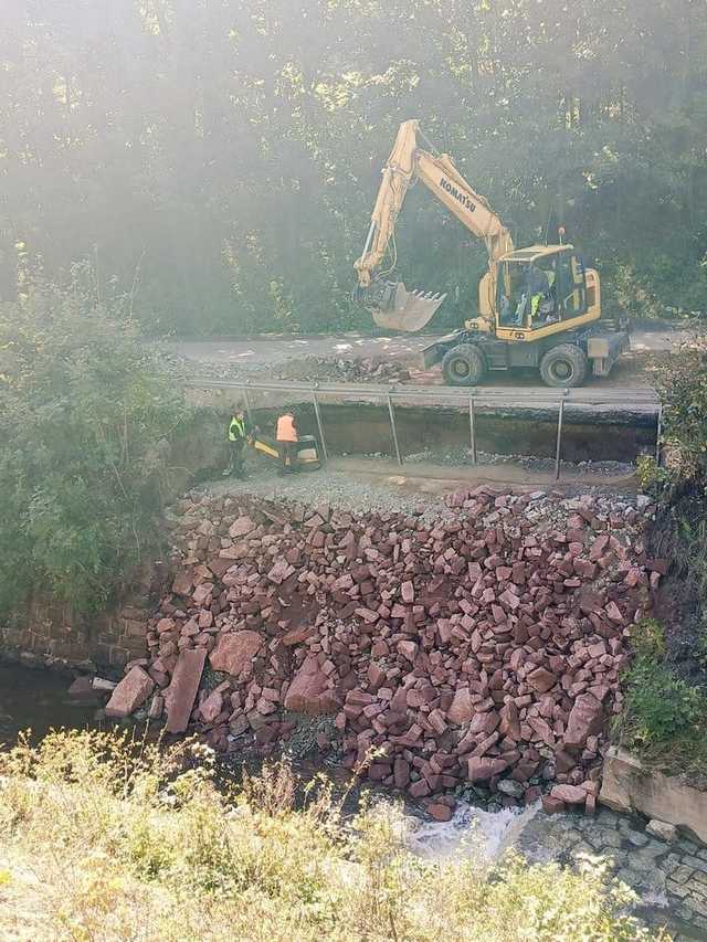 [FOTO] Drogi wojewódzkie w Świerkach i Ołdrzychowicach Kłodzkich już przejezdne