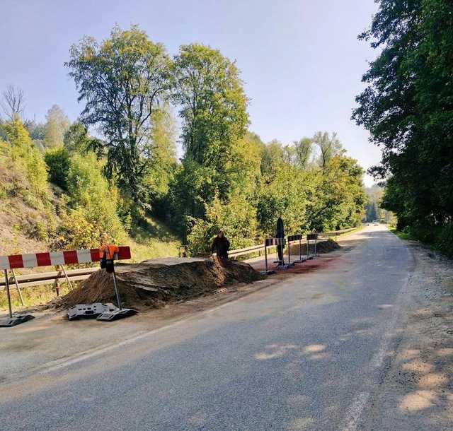 [FOTO] Drogi wojewódzkie w Świerkach i Ołdrzychowicach Kłodzkich już przejezdne
