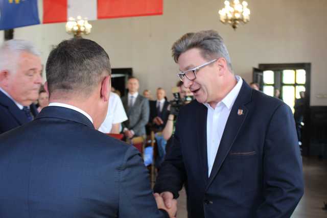 [FOTO] Leszek Kopcio Zasłużonym dla Miasta Nowej Rudy