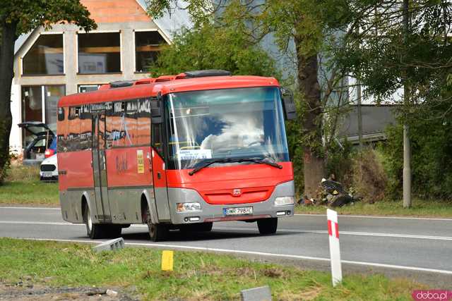 [WIDEO/FOTO] Wrak samochodu w rzece, podmyte drogi, zalane budynki. Obraz popowodziowych zniszczeń w gminie Kłodzko