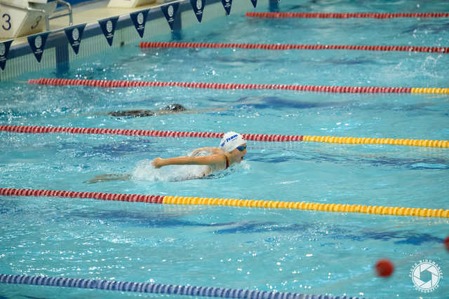 [FOTO] Młode pływaczki z Kłodzka znowu z medalami! Tym razem na Ogólnopolskich Zawodach w Poznaniu