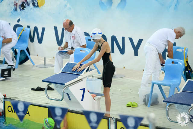 [FOTO] Młode pływaczki z Kłodzka znowu z medalami! Tym razem na Ogólnopolskich Zawodach w Poznaniu