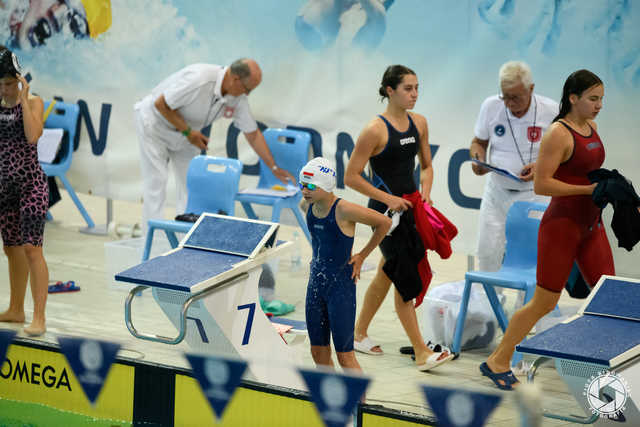 [FOTO] Młode pływaczki z Kłodzka znowu z medalami! Tym razem na Ogólnopolskich Zawodach w Poznaniu