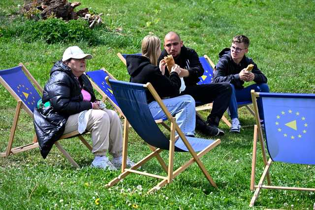 [FOTO] Masa atrakcji na Pikniku Europejskim na Osiedlu Kruczkowskiego w Kłodzku