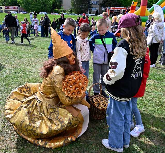 [FOTO] Masa atrakcji na Pikniku Europejskim na Osiedlu Kruczkowskiego w Kłodzku
