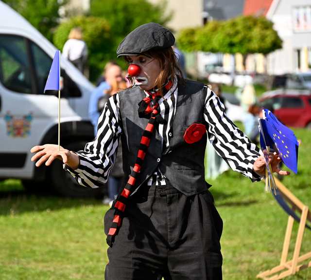 [FOTO] Masa atrakcji na Pikniku Europejskim na Osiedlu Kruczkowskiego w Kłodzku