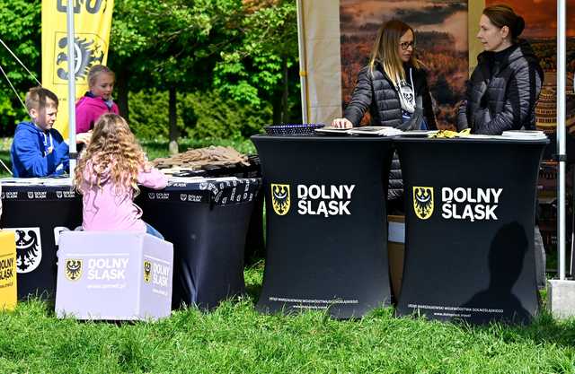 [FOTO] Masa atrakcji na Pikniku Europejskim na Osiedlu Kruczkowskiego w Kłodzku