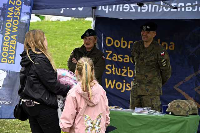 [FOTO] Masa atrakcji na Pikniku Europejskim na Osiedlu Kruczkowskiego w Kłodzku