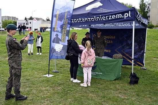 [FOTO] Masa atrakcji na Pikniku Europejskim na Osiedlu Kruczkowskiego w Kłodzku