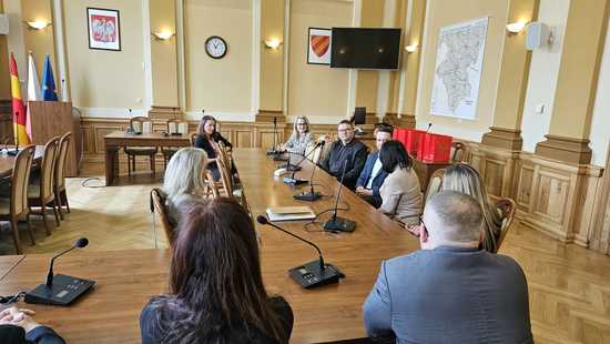 [FOTO] Wizyta delegacji ze Starostwa Powiatowego w Pile 