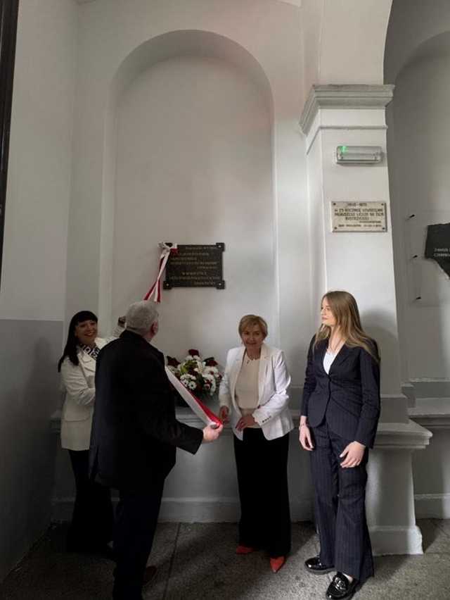 [FOTO] Zjazd pokoleń w Bystrzycy Kłodzkiej. I LO świętuje w tym roku 80-lecie istnienia