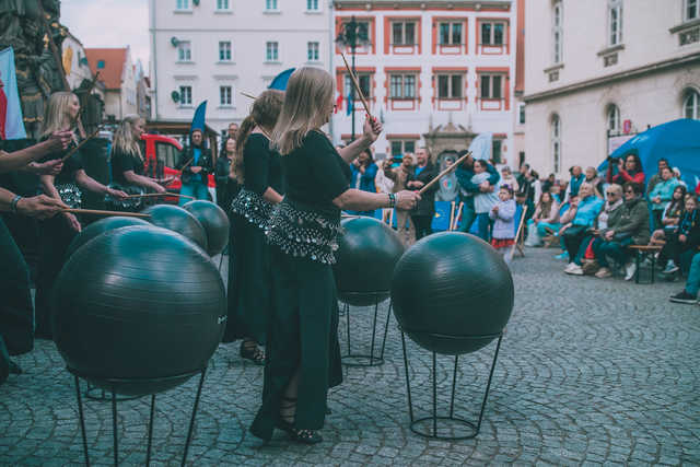 [FOTO] Mieszkańcy Bystrzycy Kłodzkiej świętowali wspólnie Dzień Europy